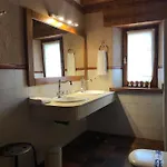 Lobiche Hotel apartamentowy 4*