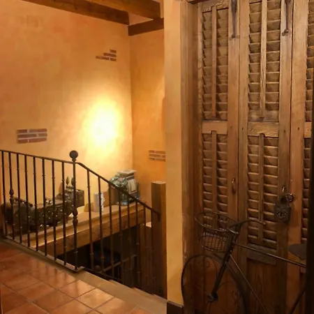 Lobiche Aparthotel