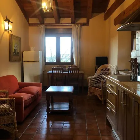 Aparthotel Lobiche *
