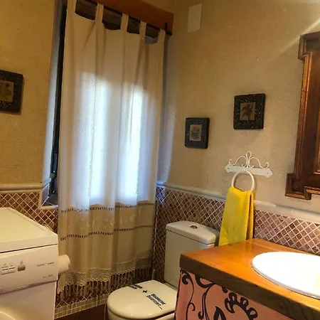 Aparthotel Lobiche Navafría