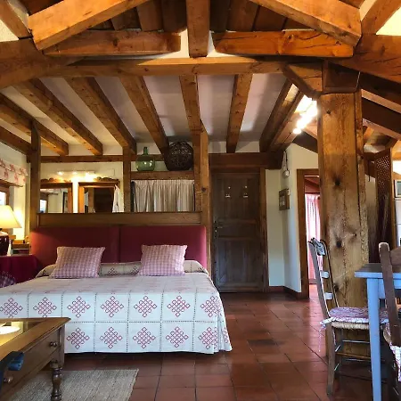 Lobiche Apartahotel