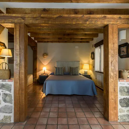 Apartahotel Lobiche *