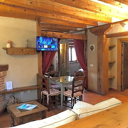 Lobiche Aparthotel