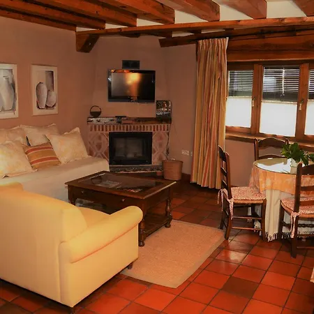 Lobiche Apartahotel